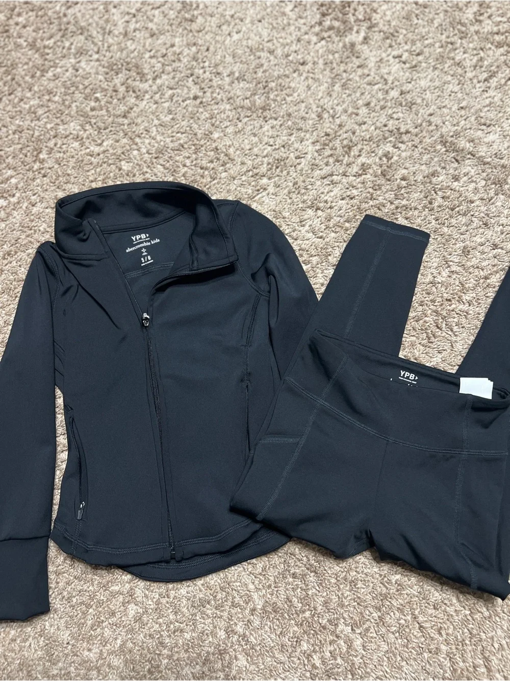 Kids Abercrombie YPB athletic set size 5/6